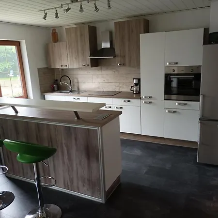 Ferienwohnung Zur Alten Brauerei, Free Wi-Fi+Parken, 3 Schlafzimmer, Grillecke Lehesten Exterior photo