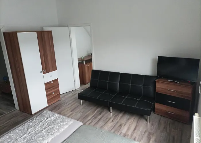 Ferienwohnung Zur Alten Brauerei, Free Wi-Fi+Parken, 3 Schlafzimmer, Grillecke
