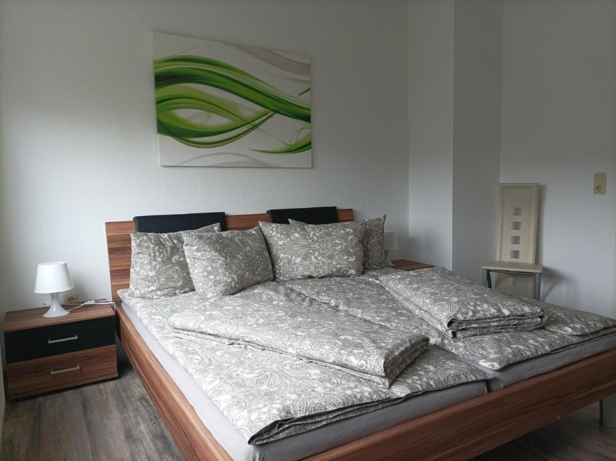 Zur Alten Brauerei, Free Wi-fi+parken, 3 Schlafzimmer, Grillecke Appartement *