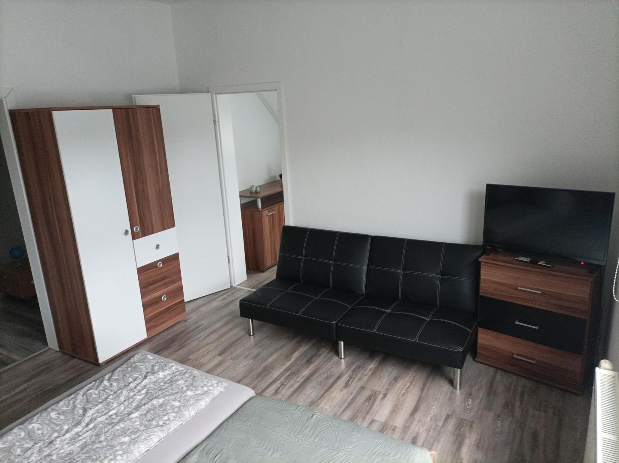 Zur Alten Brauerei, Free Wi-fi+parken, 3 Schlafzimmer, Grillecke Appartement *